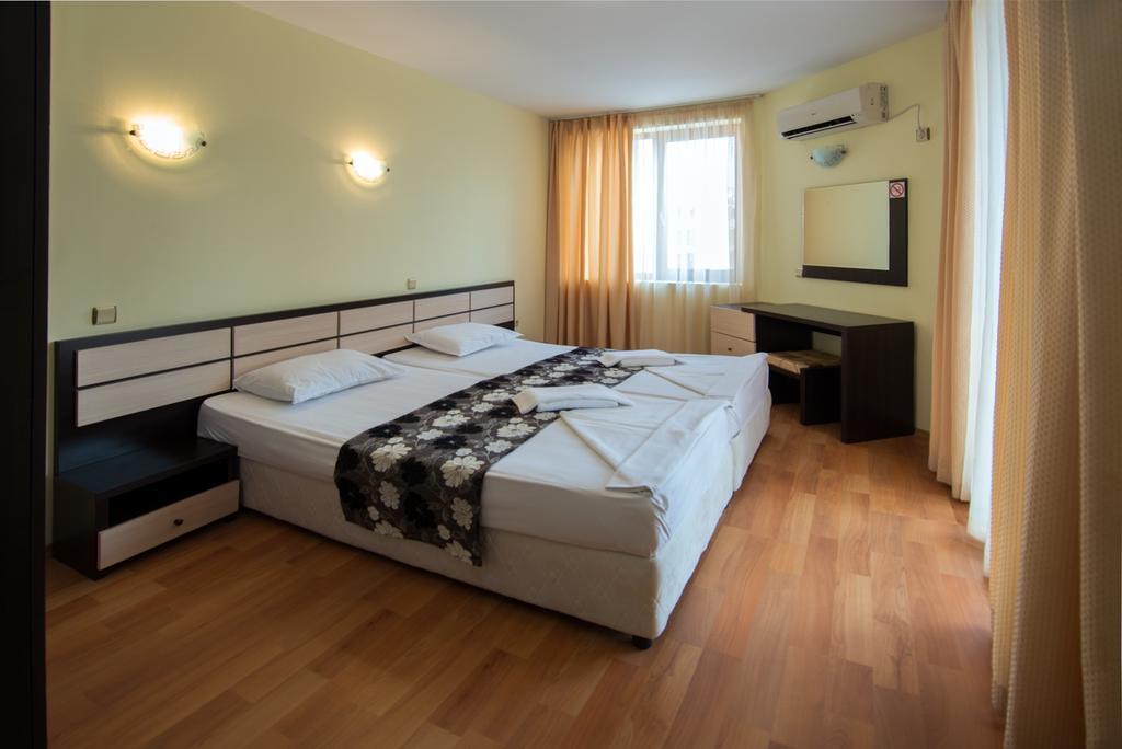 South Beach Hotel - New Management And Free Beach Access Tsarévo Extérieur photo