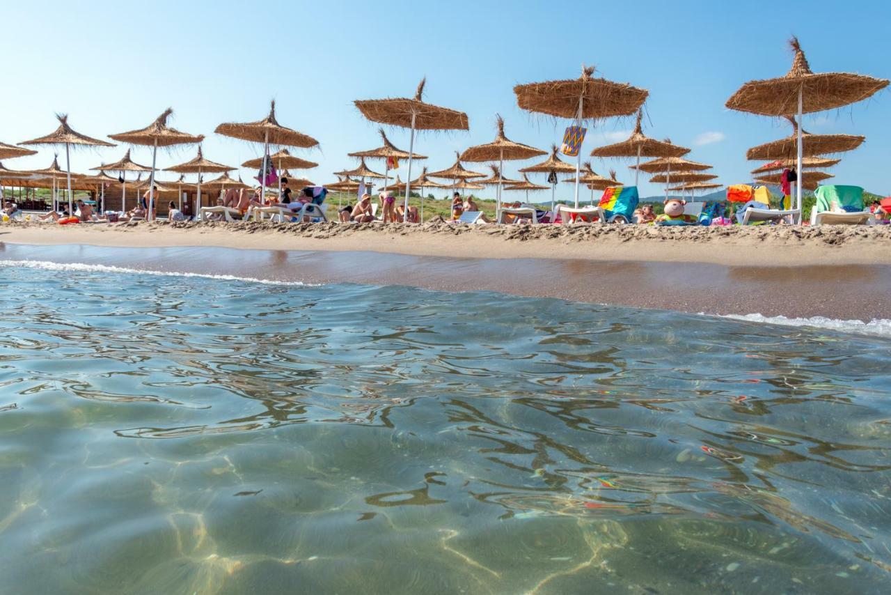 South Beach Hotel - New Management And Free Beach Access Tsarévo Extérieur photo