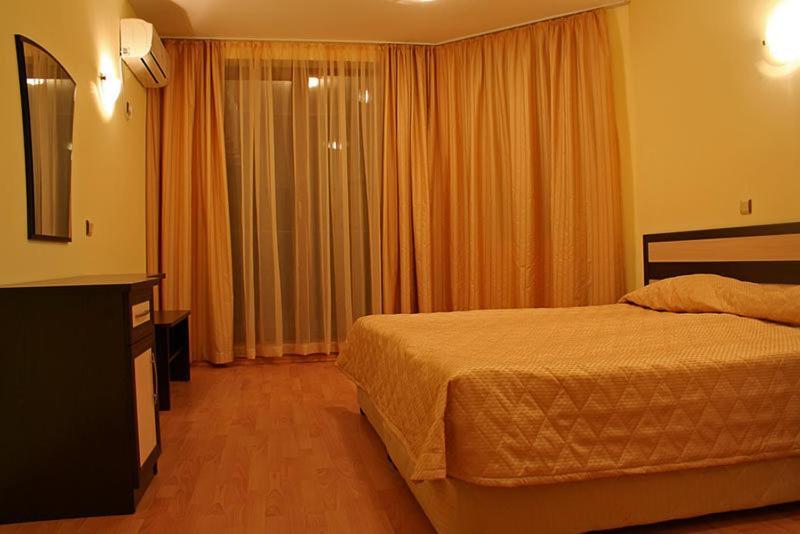 South Beach Hotel - New Management And Free Beach Access Tsarévo Extérieur photo